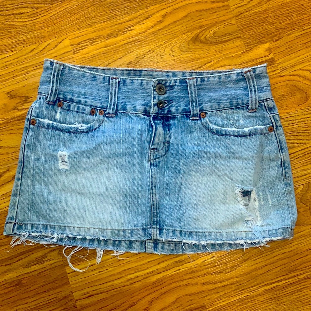 American Eagle Mini Skirt